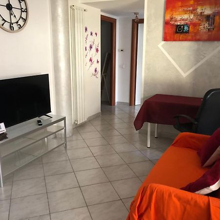 Appartamento Casa Cassina Cassina de' Pecchi Esterno foto